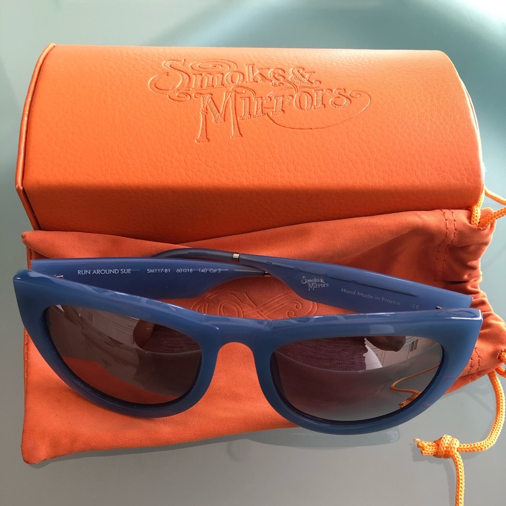 Smoke X Mirrors Runaround Sue Sunglasses